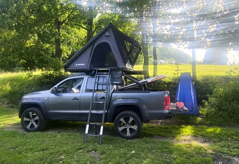 Snailer Alduo cort auto pe Volkswagen Amarok - fotografie de la client din Polonia